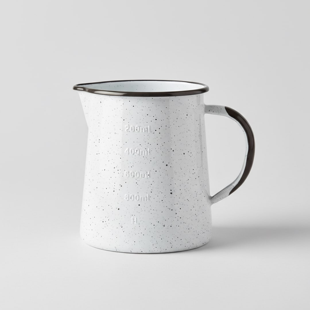 Pot doseur en émail, 1 L